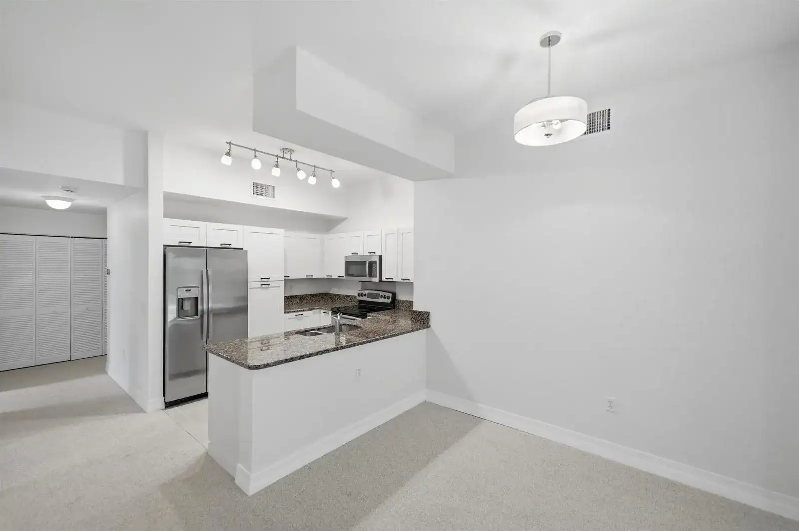 58 SE Palermo Court # 104, Stuart FL 34994 photo 5