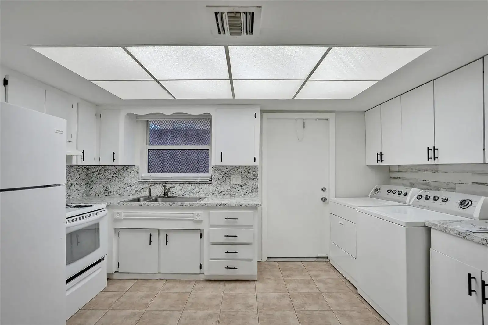 4240 NW 21st Avenue # 2, Oakland Park FL 33309 photo 4