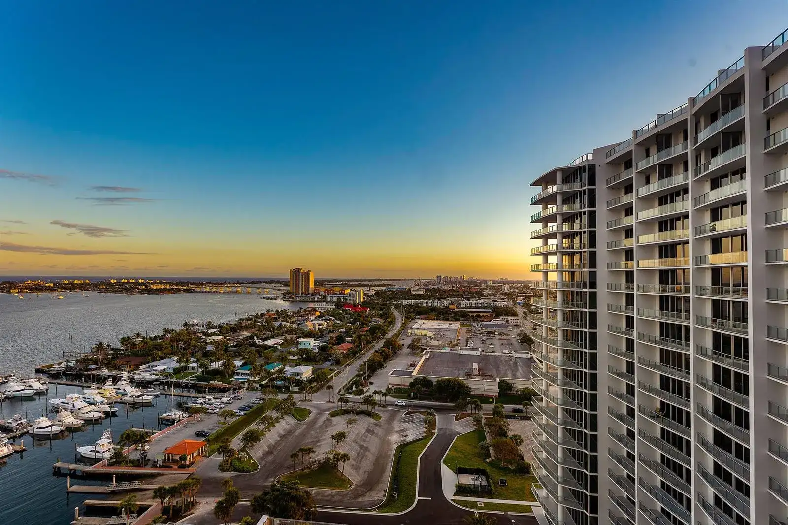 220 Lake Shore Drive # 1911, Lake Park FL 33403 photo 4