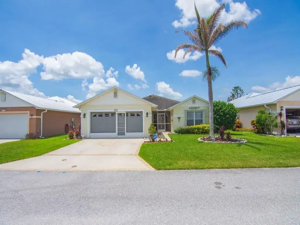 6704 Picante Circle, Fort Pierce FL 34951 photo 4