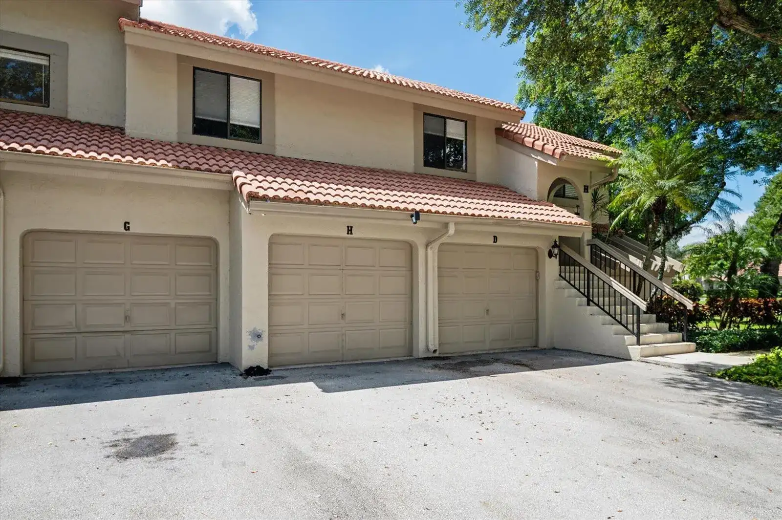 5750 Coach House Circle # G, Boca Raton FL 33486 photo 2