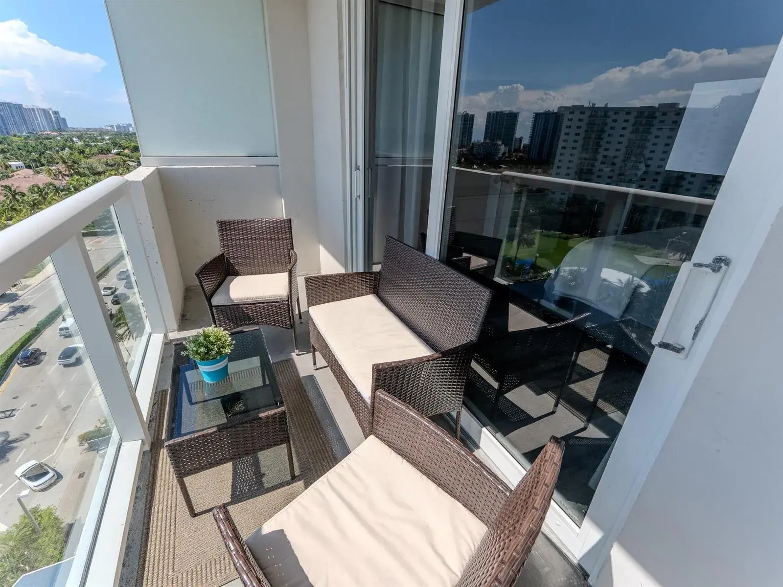 19201 Collins Avenue # 1038, Sunny Isles Beach FL 33160