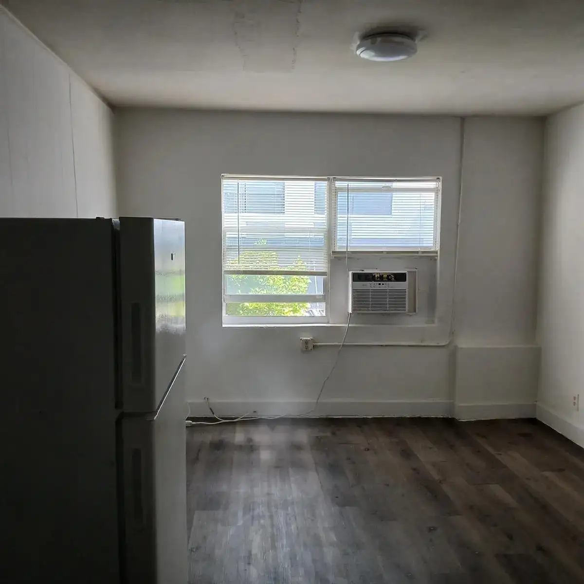 50 N Federal Highway # 4, Dania Beach FL 33004 photo 3