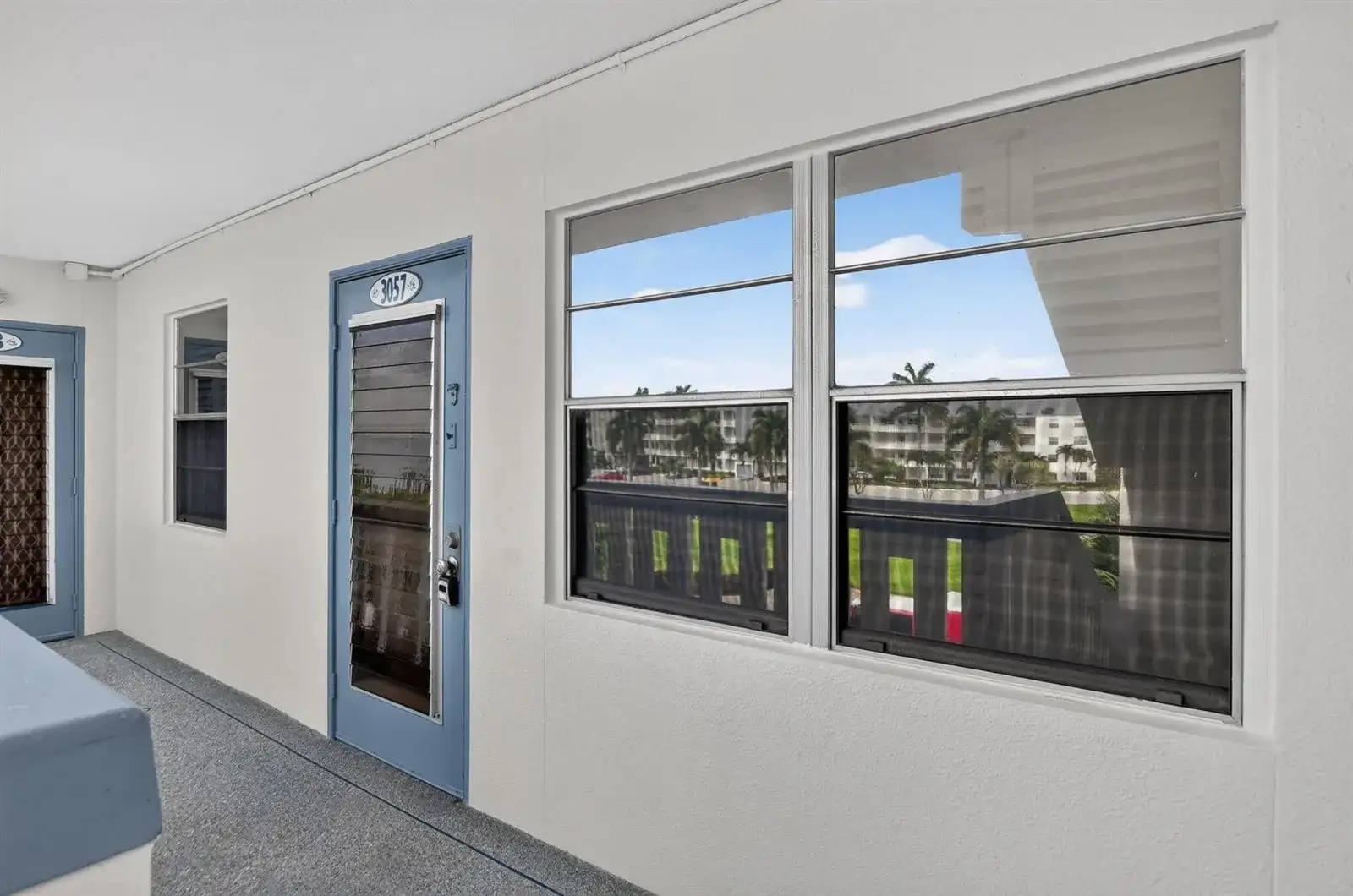 3057 Yarmouth C, Boca Raton FL 33434 photo 2