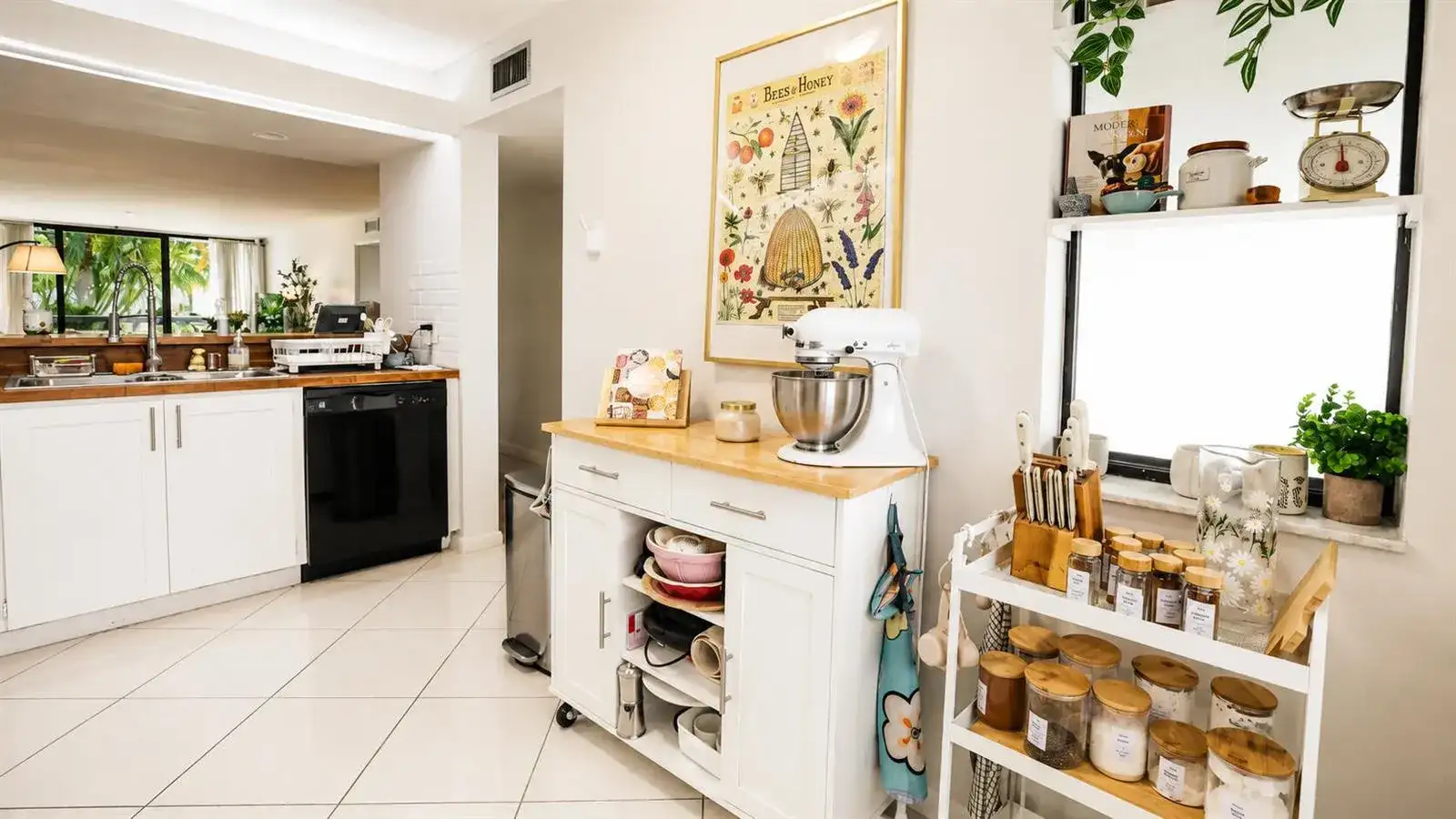 2621 Village Boulevard # 204, West Palm Beach FL 33409 photo 3