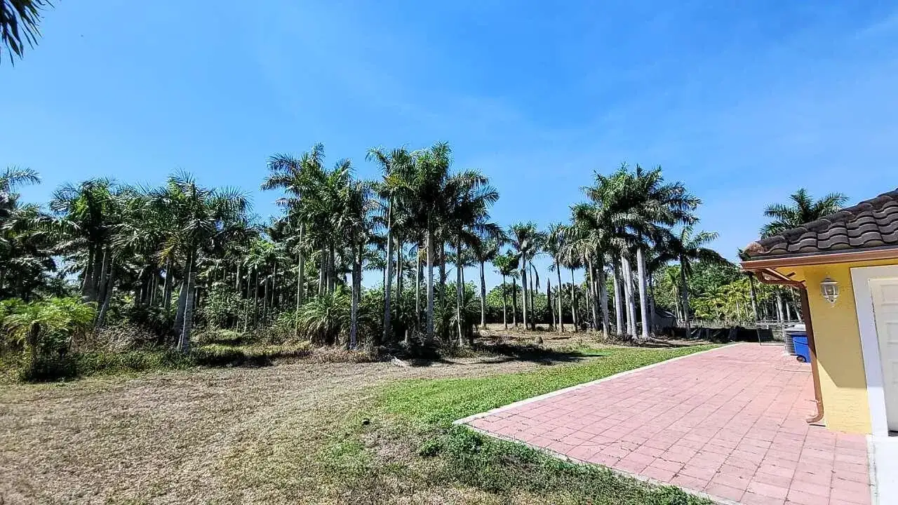 4095 Windmill Road, Loxahatchee FL 33470 photo 3
