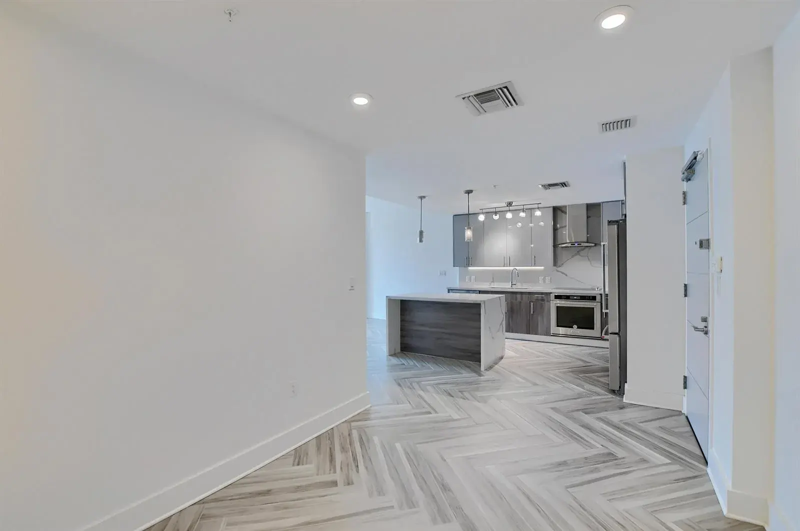 236 SE 5th Avenue # 205, Delray Beach FL 33483