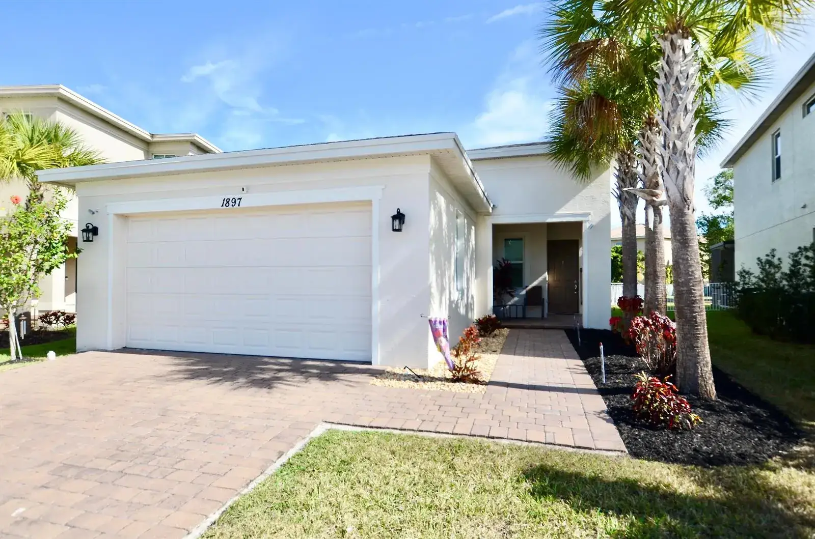1897 NW Cataluna Circle, Port St. Lucie FL 34986