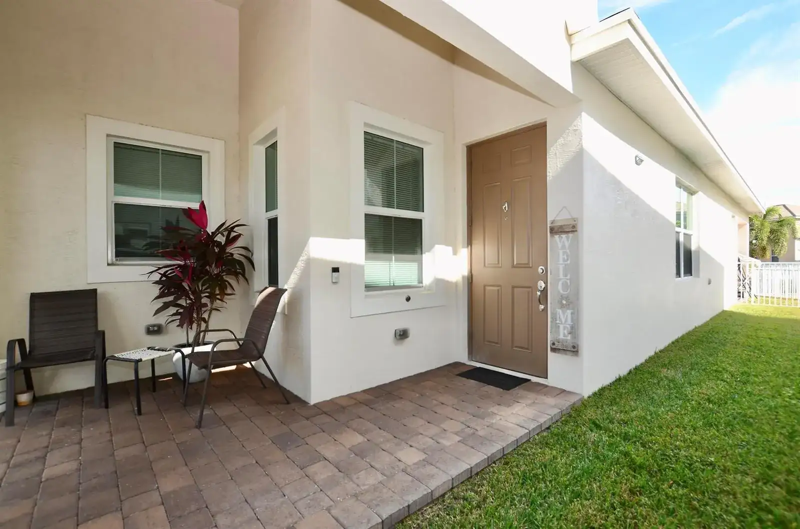 1897 NW Cataluna Circle, Port St. Lucie FL 34986 photo 3