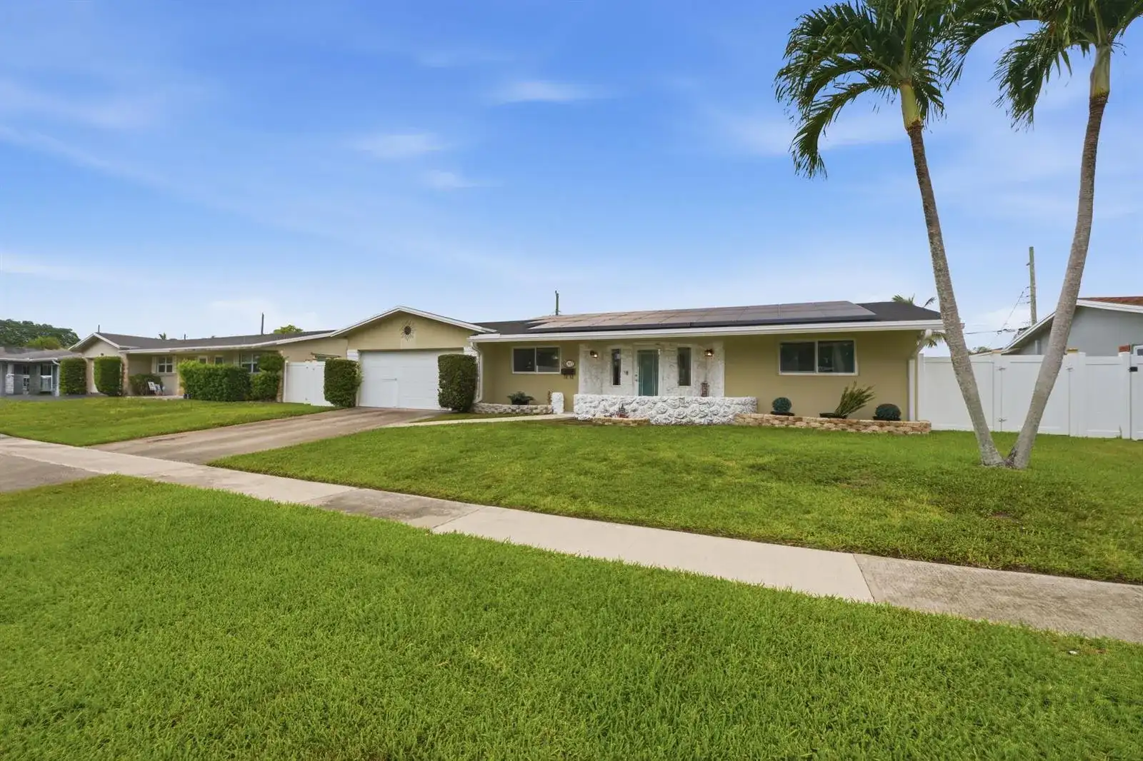4441 NW 6th Court, Coconut Creek FL 33066 photo 3