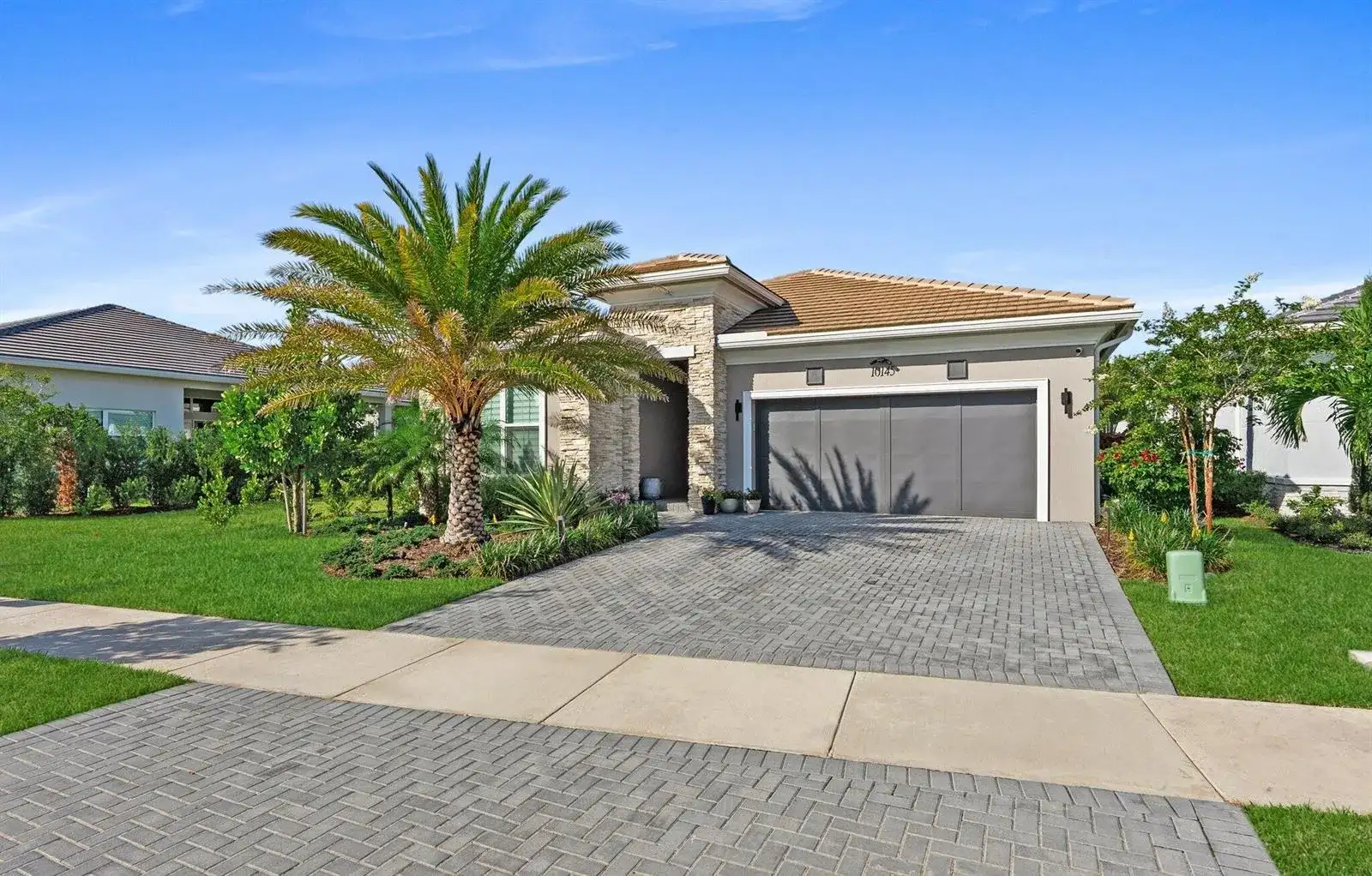 10145 Timber Creek Way, Palm Beach Gardens FL 33412 photo 2