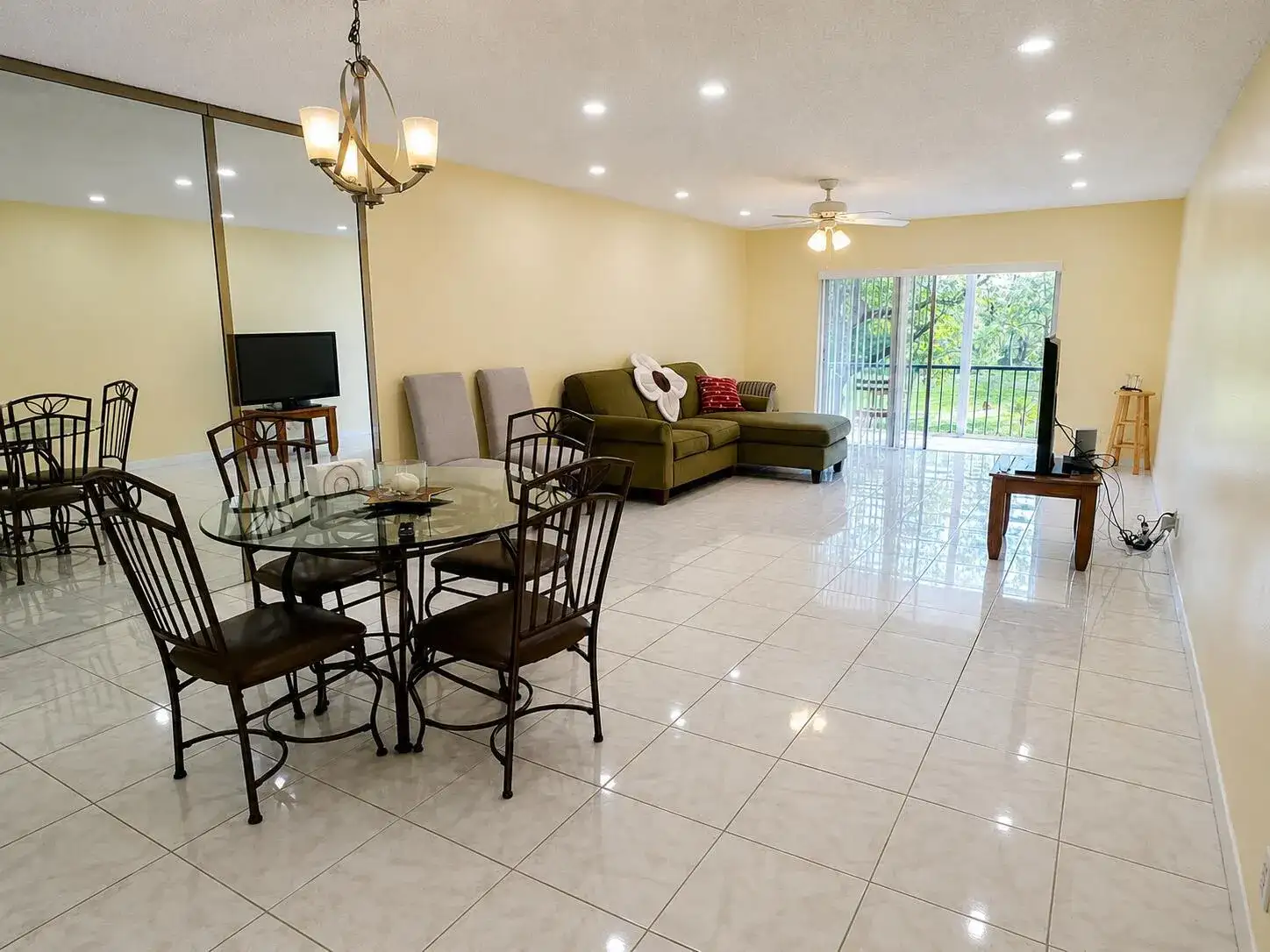 6101 N Falls Cir Drive # 310, Lauderhill FL 33319 photo 3
