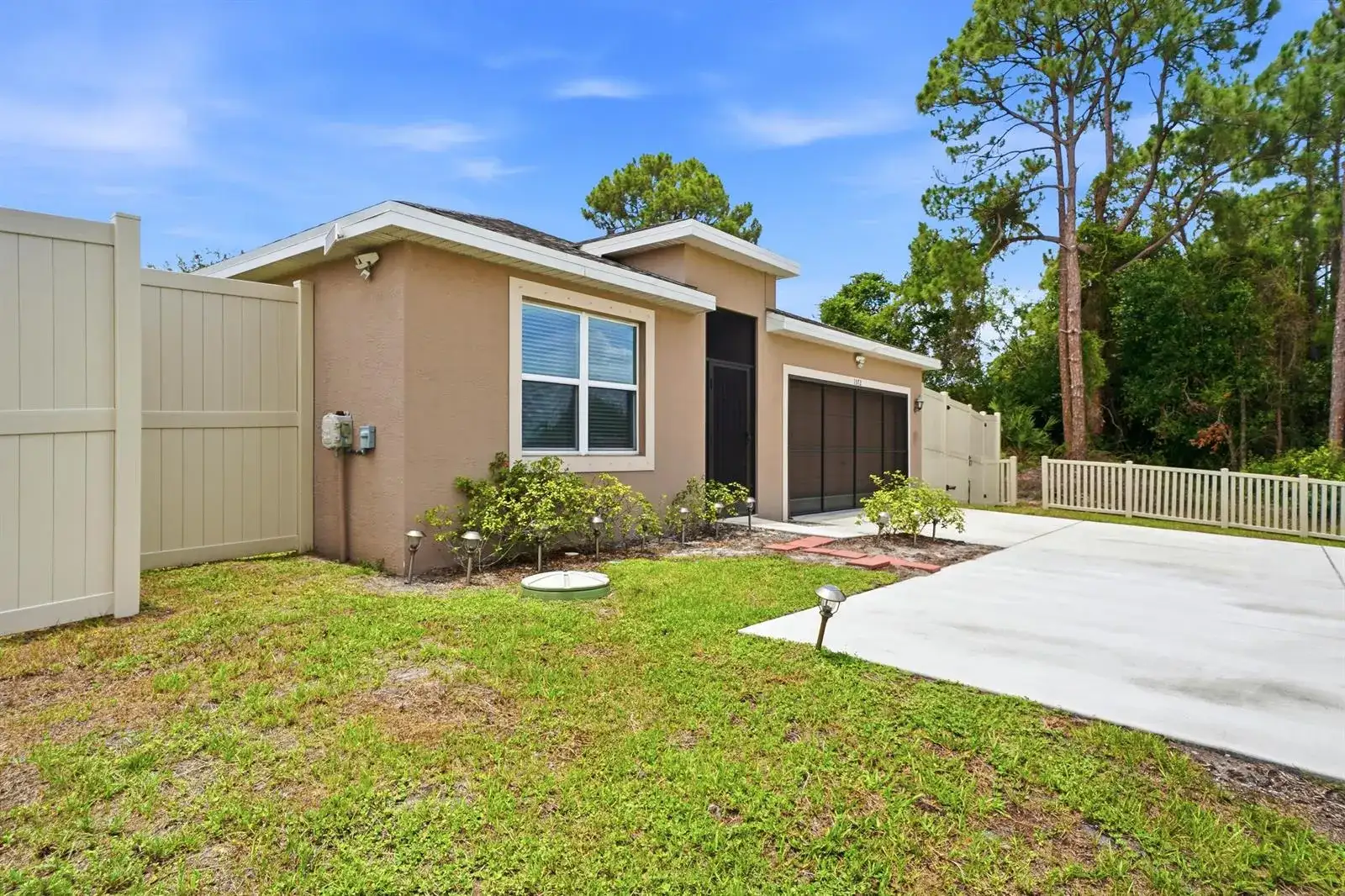 1572 SW Paar Drive, Port St. Lucie FL 34953 photo 4