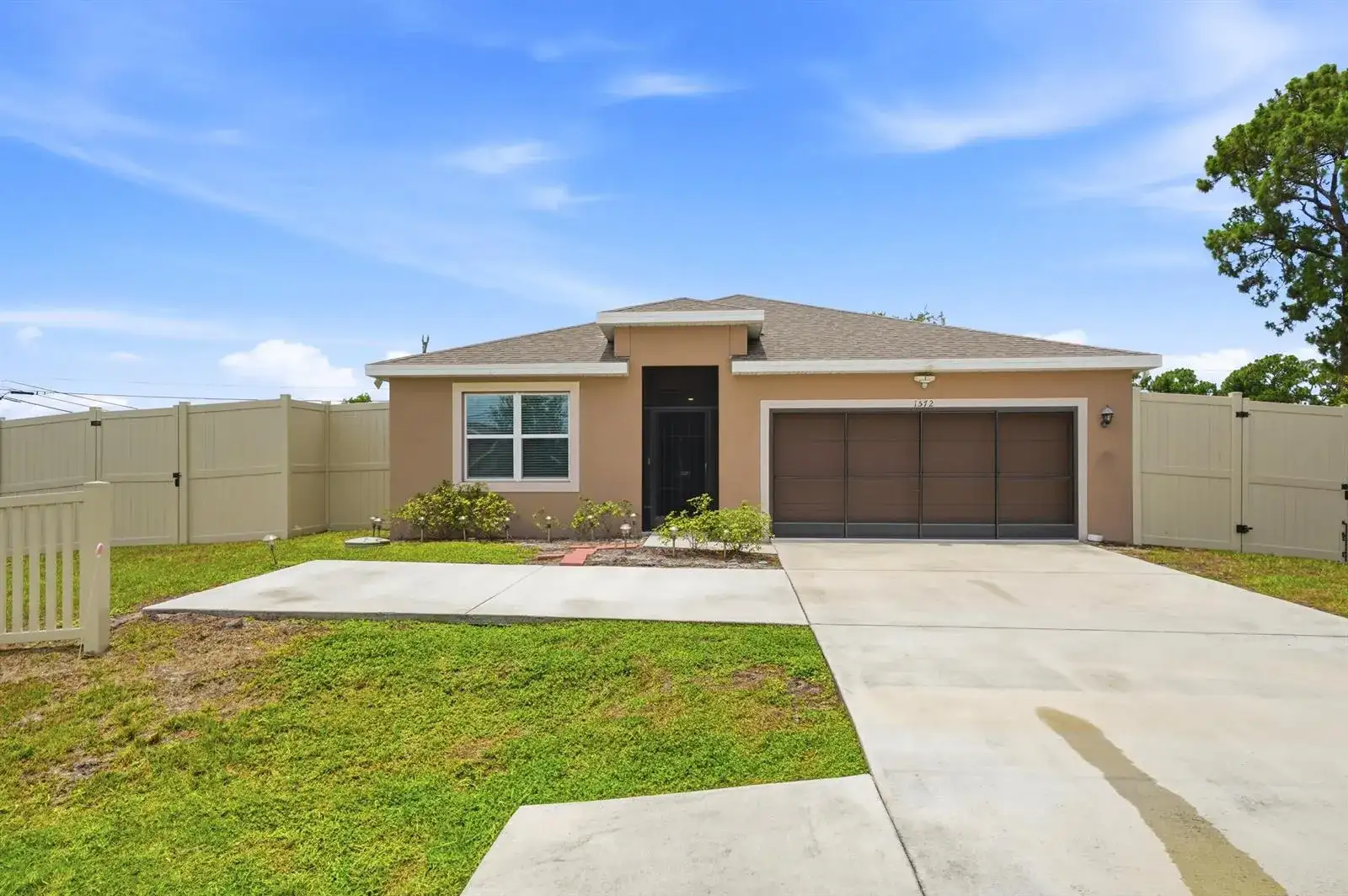 1572 SW Paar Drive, Port St. Lucie FL 34953 photo 5