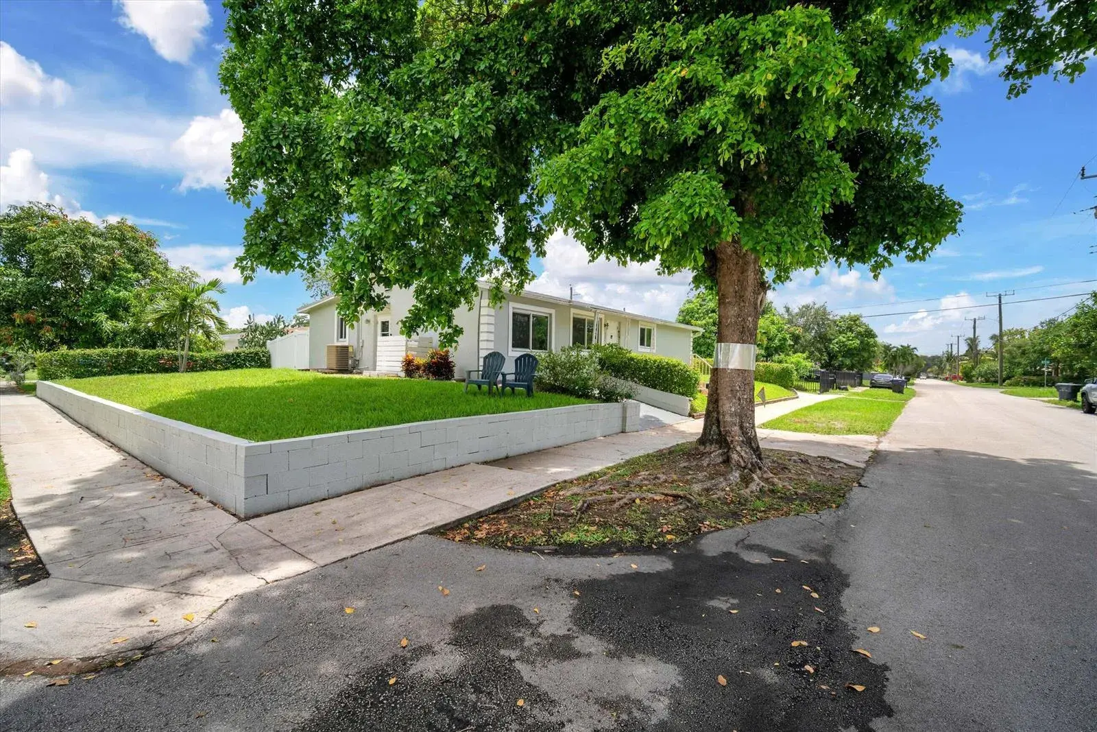 7321 Cody Street, Hollywood FL 33024