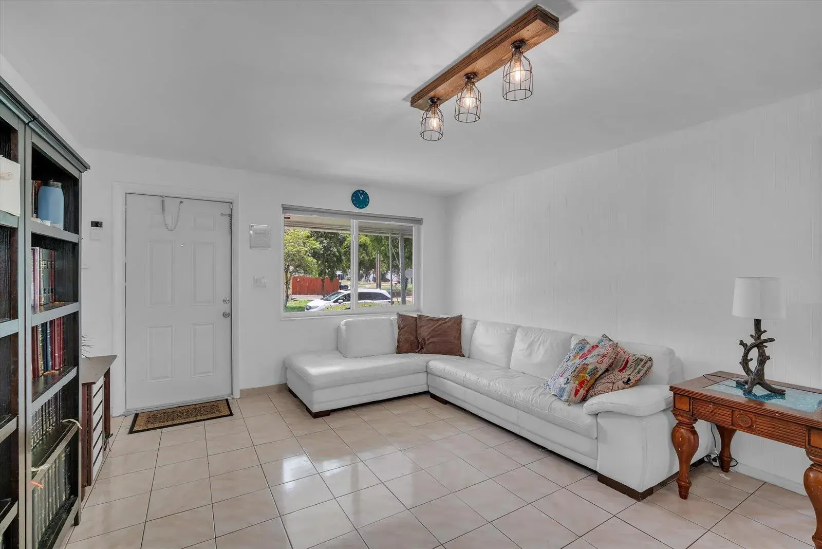 7321 Cody Street, Hollywood FL 33024