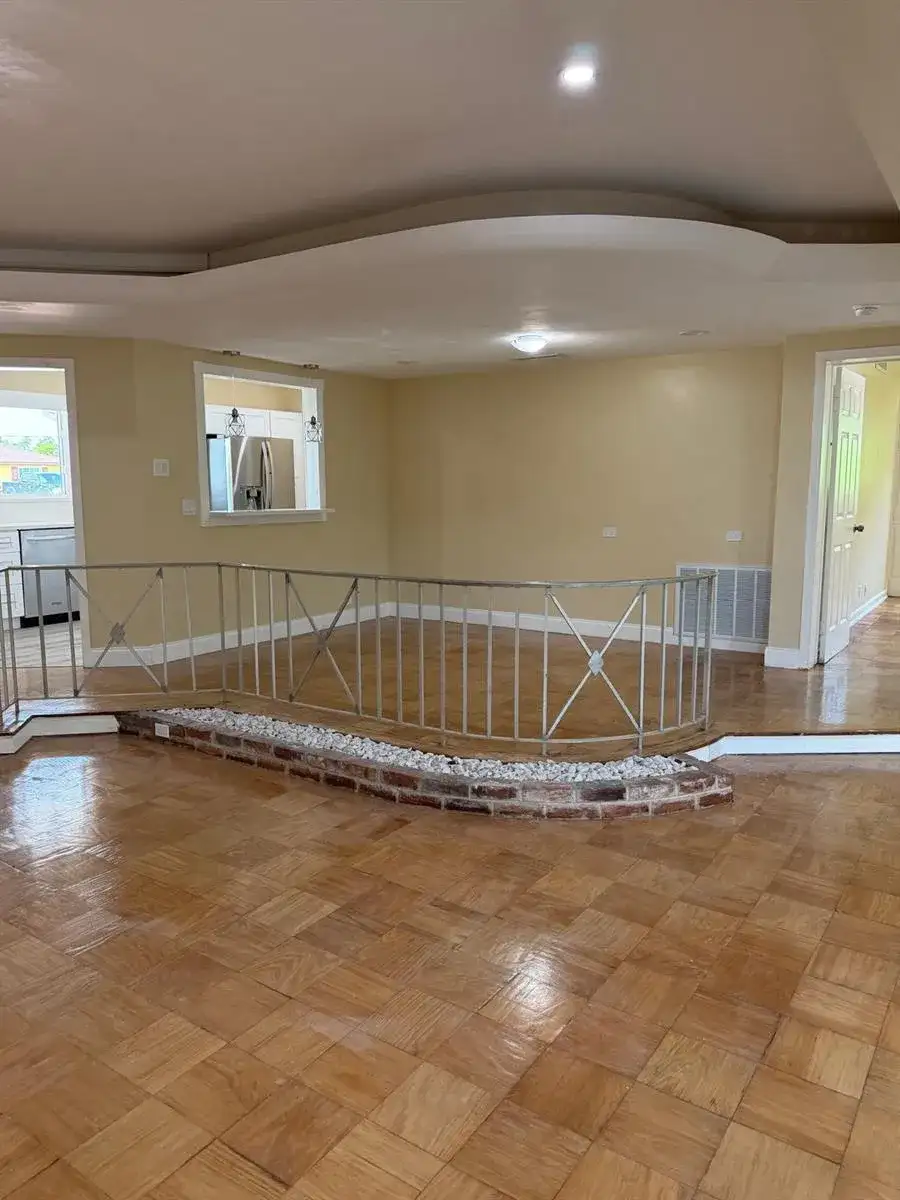 1405 6th Street, West Palm Beach FL 33401 photo 5