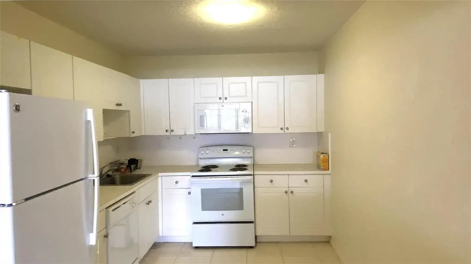 760 SE 2nd Avenue # G204, Deerfield Beach FL 33441 photo 2