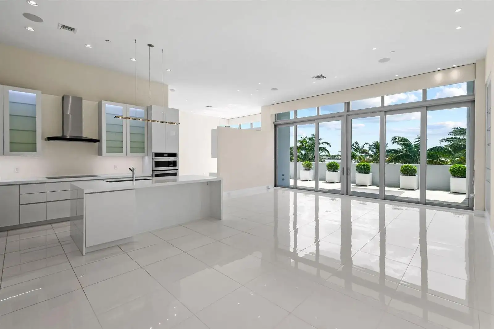 2 Water Club Way # 301, North Palm Beach FL 33408 photo 4