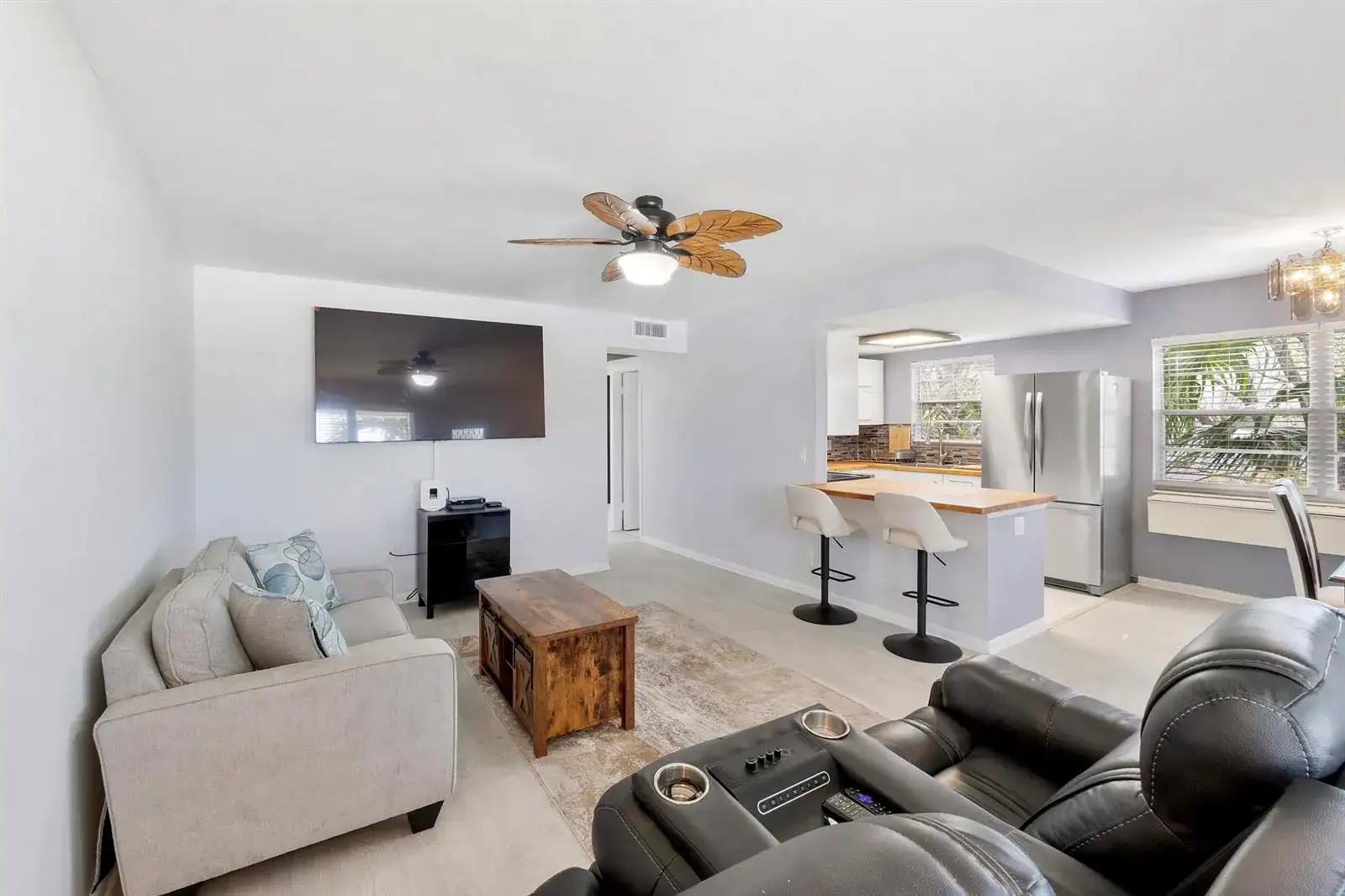 253 Prescott M, Deerfield Beach FL 33442 photo 3
