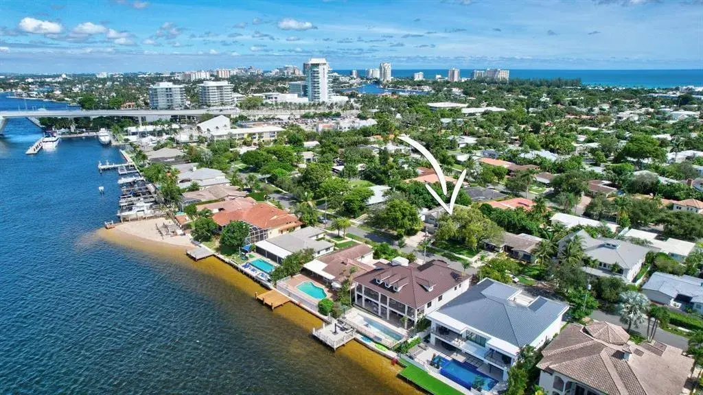 1940 Harbourview Drive, Fort Lauderdale FL 33316