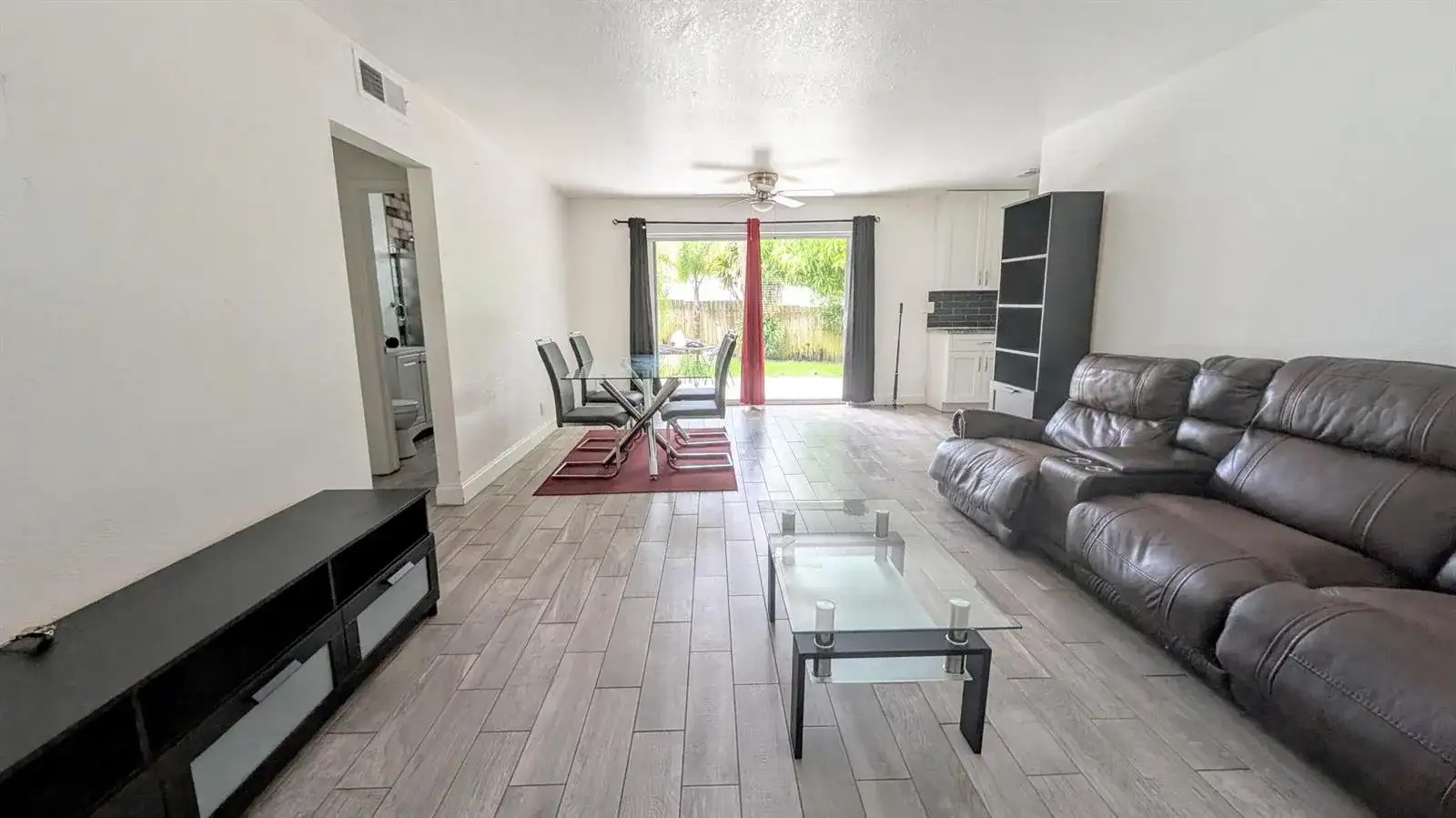 1719 15th Avenue N, FL 33460 photo 4