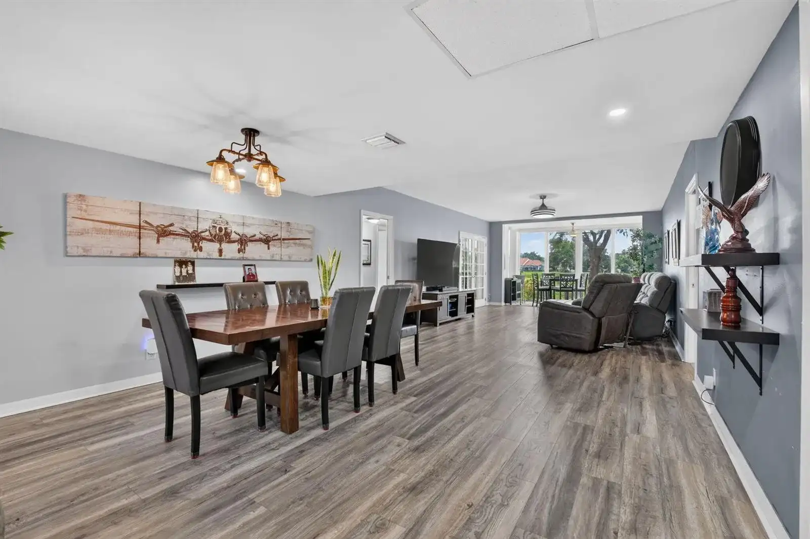 3960 Oaks Clubhouse # 110, Pompano Beach FL 33069