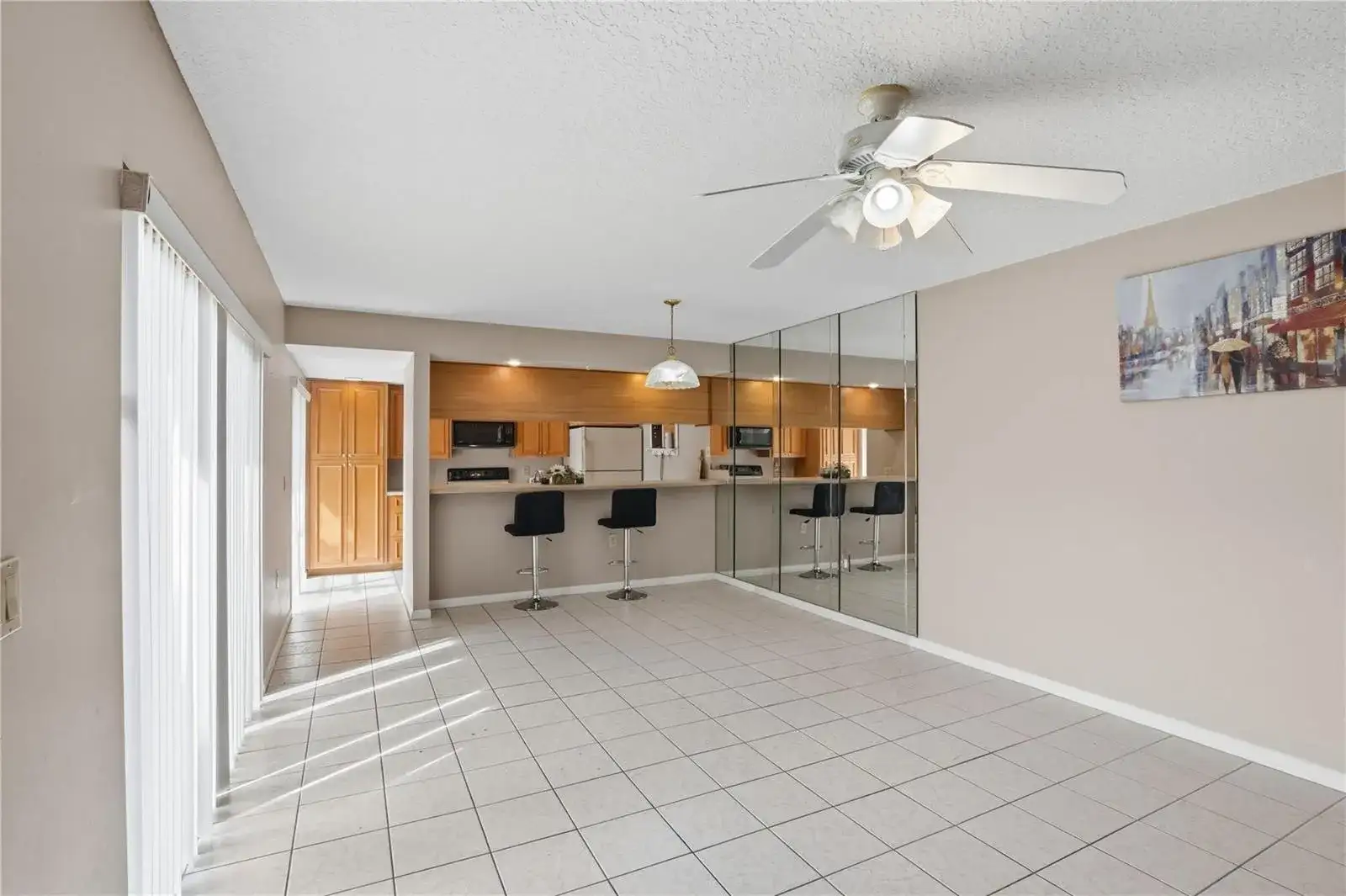 1821 18th Lane, FL 33463 photo 5