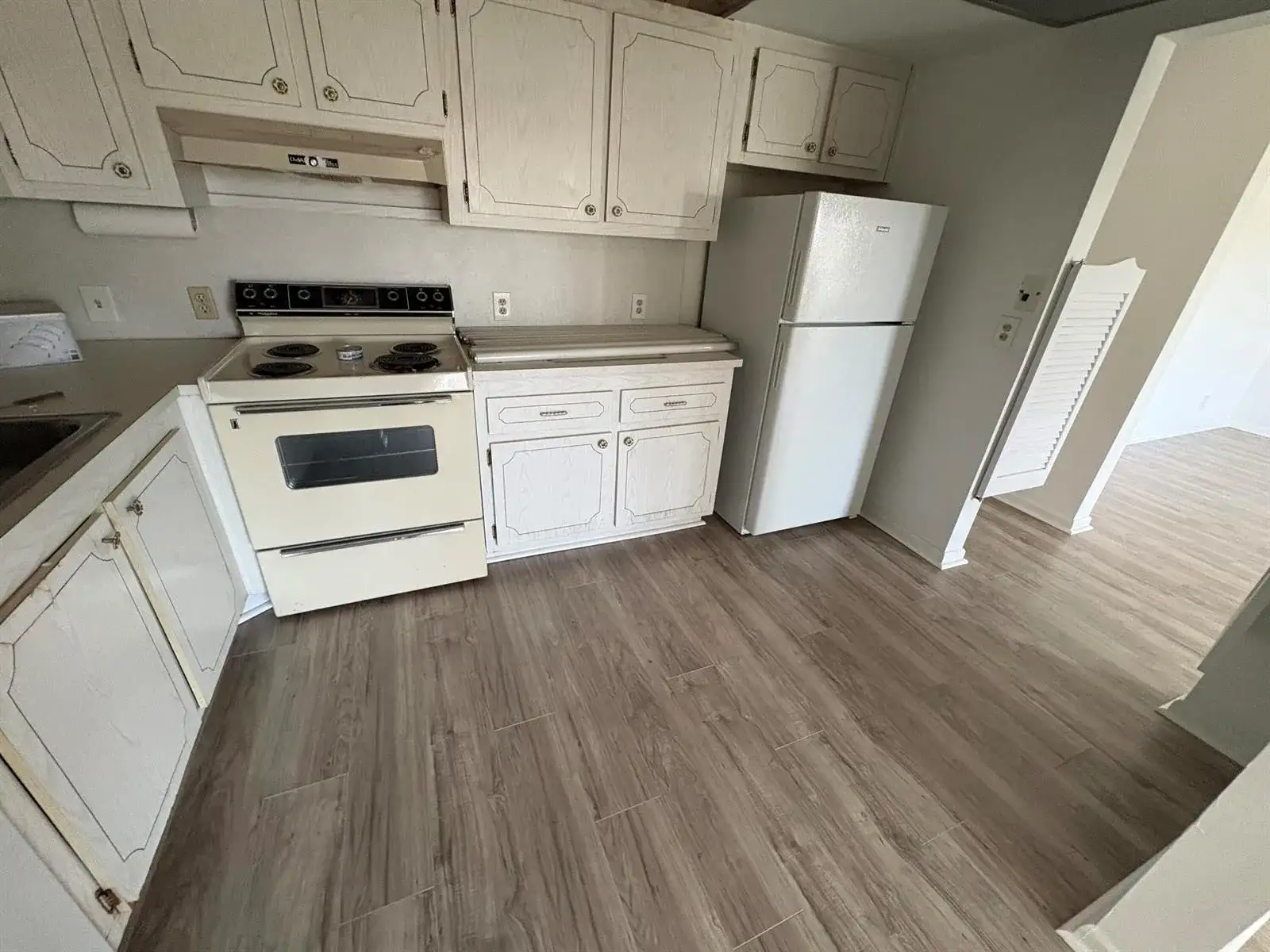 497 Mansfield L, Boca Raton FL 33434 photo 3