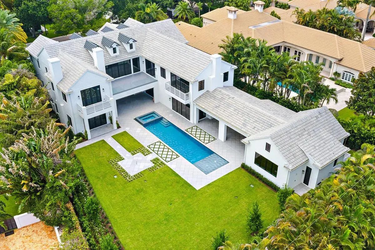 467 Mariner Dr, Jupiter FL 33477