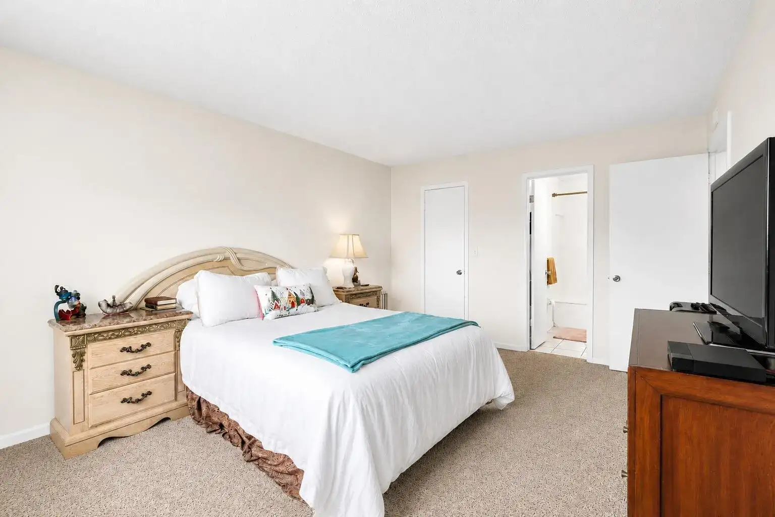 6507 Winfield Boulevard, Margate FL 33063 photo 4