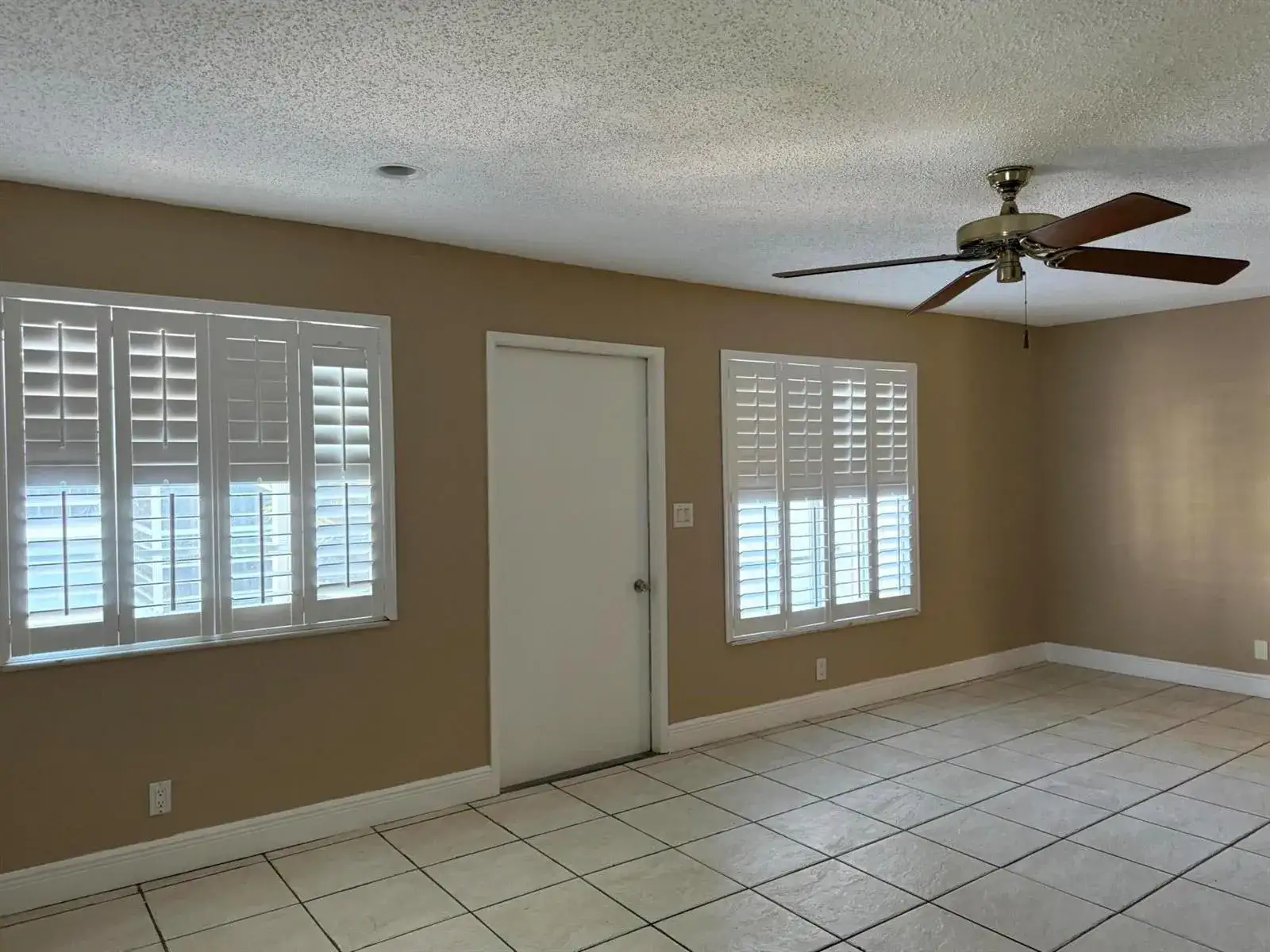 320 SE 10TH Avenue # C, Pompano Beach FL 33060 photo 4