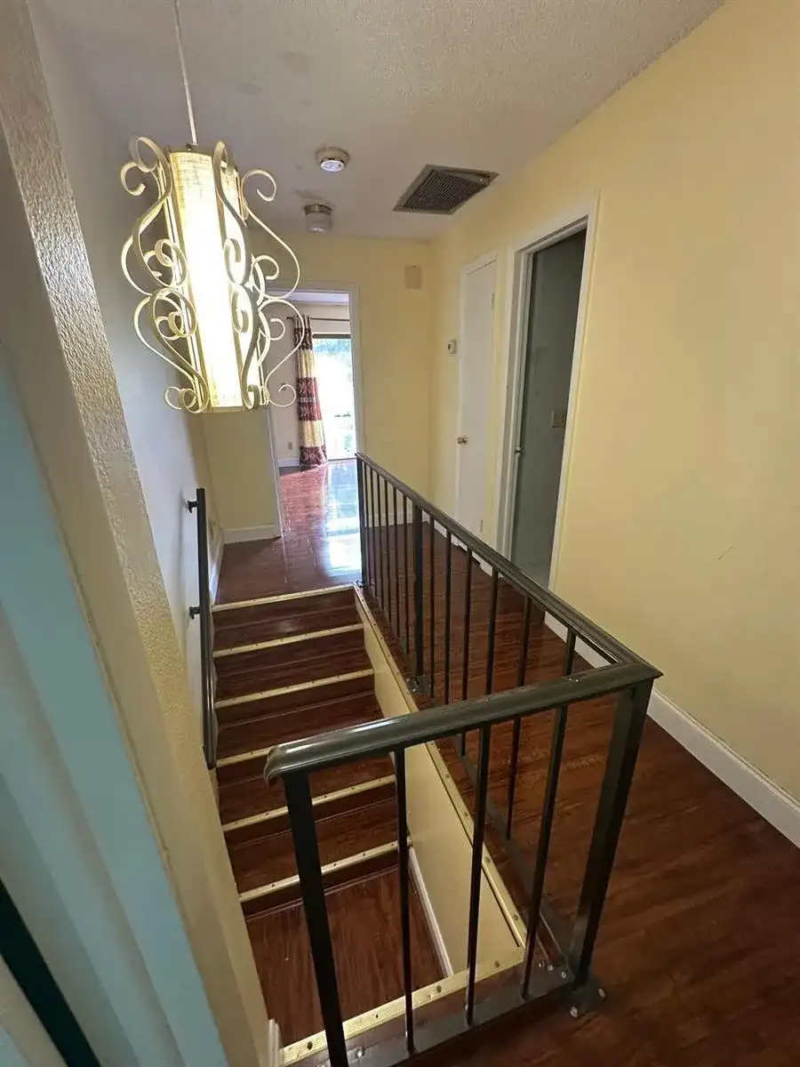 102 Pleasant Hill Lane, Tamarac FL 33319