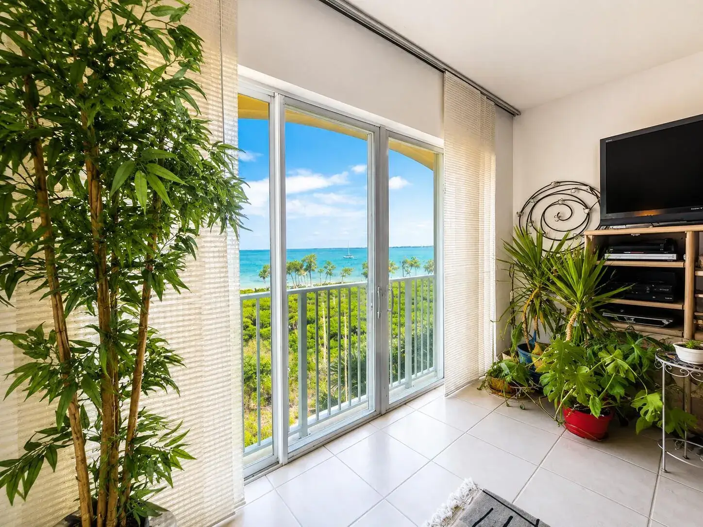 26 Harbour Isle Drive W # 303, Fort Pierce FL 34949