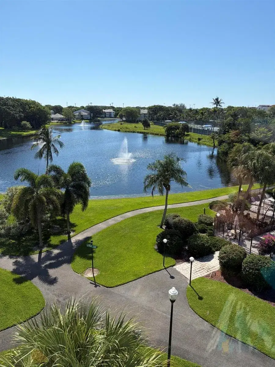 1915 Lavers Circle # E508, Delray Beach FL 33444 photo 3