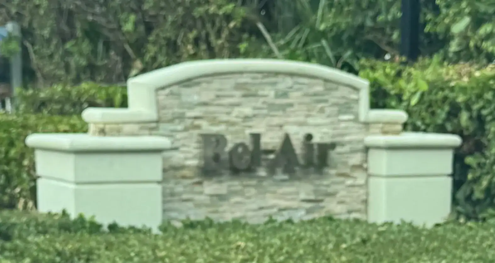 2020 Coral Reef Drive, Lauderdale By The Sea FL 33062 photo 2