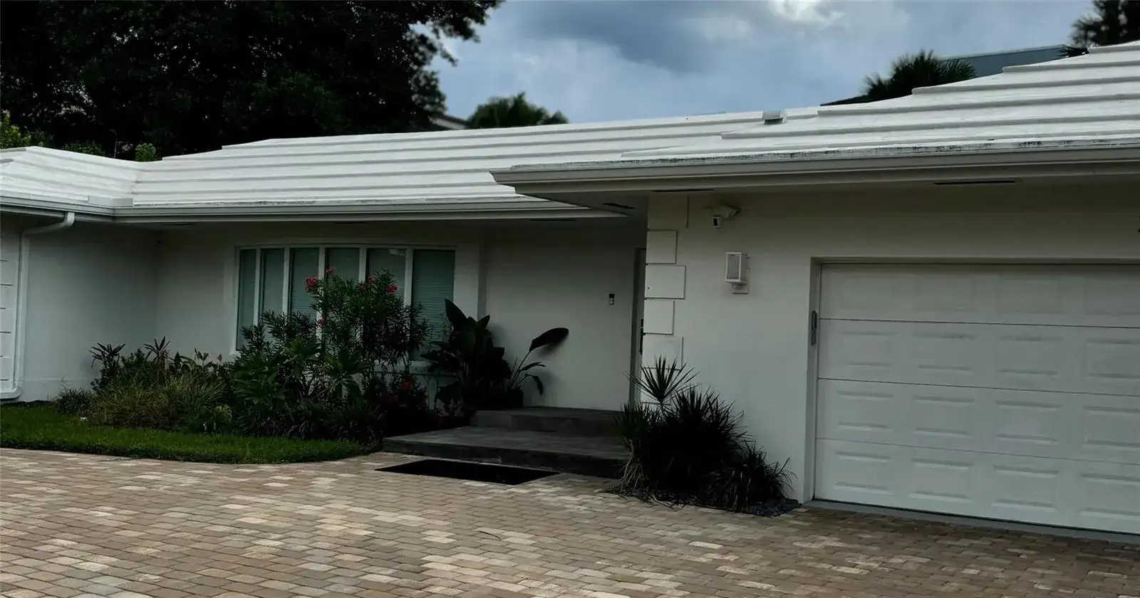 2020 Coral Reef Drive, Lauderdale By The Sea FL 33062 photo 4