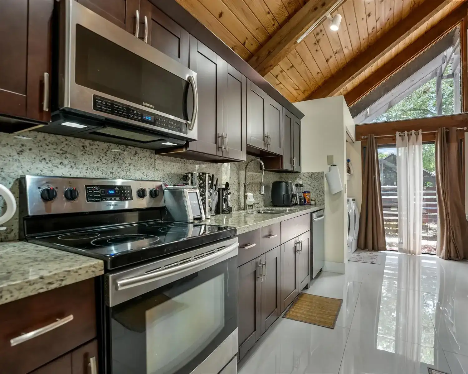 407 N University Drive, Plantation FL 33324 photo 2