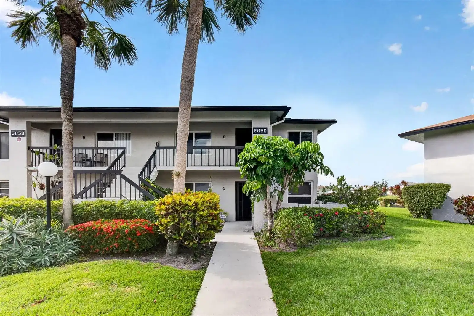 5650 Spindle Palm Court # D, Delray Beach FL 33484 photo 2