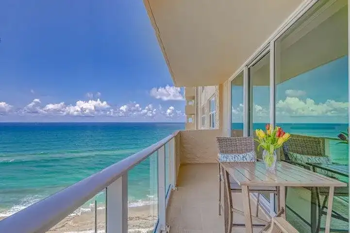 5440 N Ocean Drive # 1502, Singer Island FL 33404
