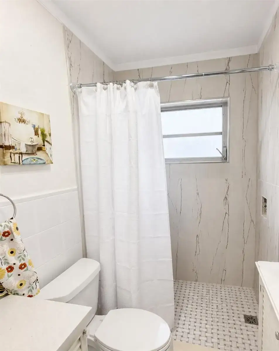 1450 Atlantic Shores Boulevard # 212, Hallandale Beach FL 33009 photo 3