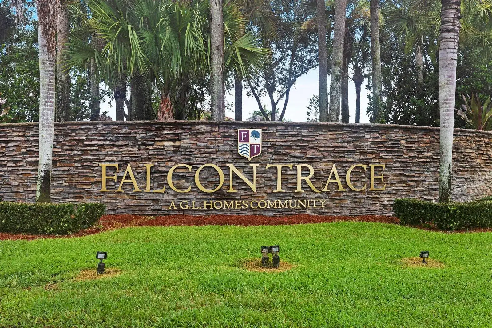 1894 Grey Falcon Circle SW, Vero Beach FL 32962 photo 2