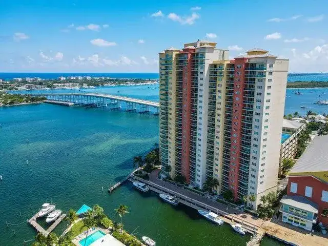 2650 Lake Shore Drive # 106, Riviera Beach FL 33404