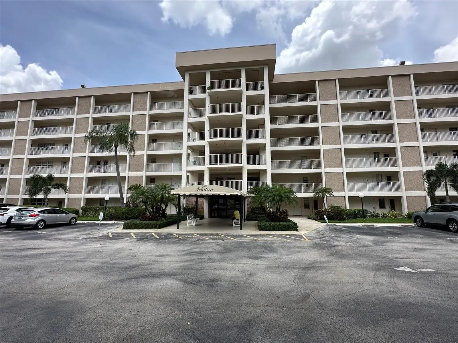 2651 S Course Drive # 503, Pompano Beach FL 33069