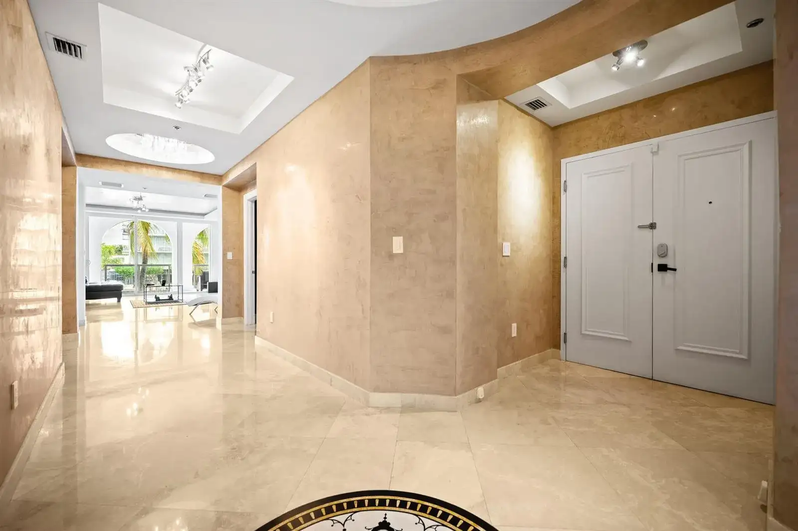 48 Hendricks Isle # a, Fort Lauderdale FL 33301 photo 4
