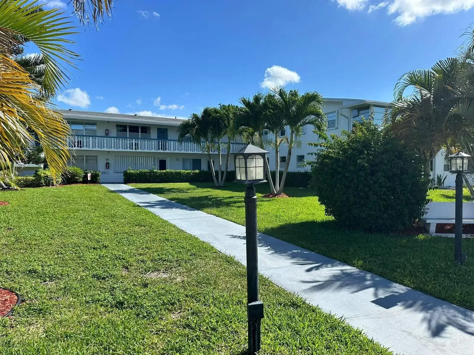171 Markham H # 171, Deerfield Beach FL 33442 photo 4