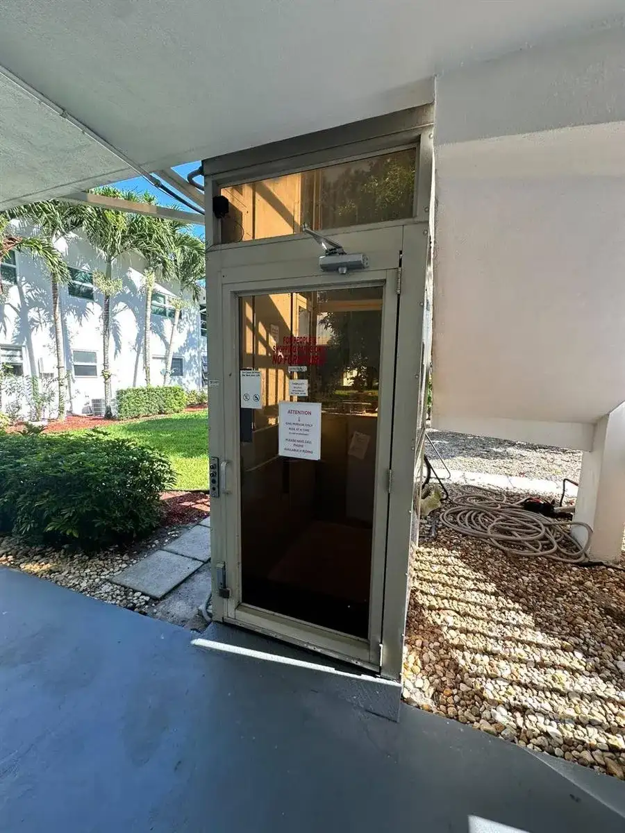 171 Markham H # 171, Deerfield Beach FL 33442 photo 5