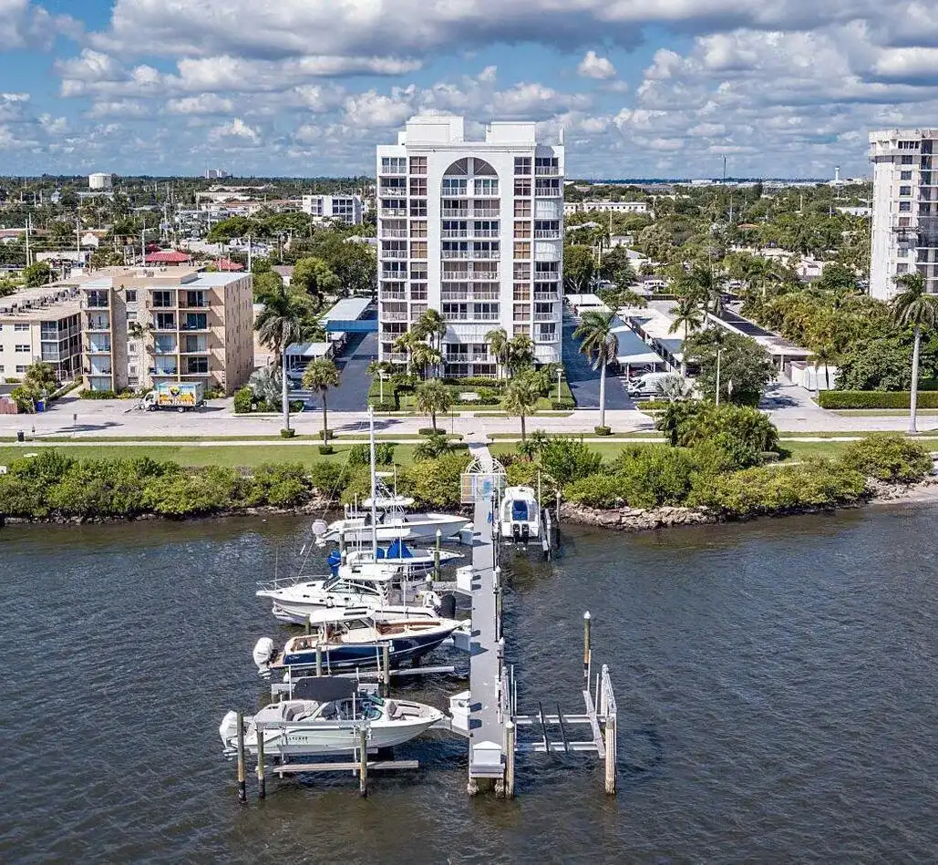 3901 S Flagler Drive # 901, West Palm Beach FL 33405