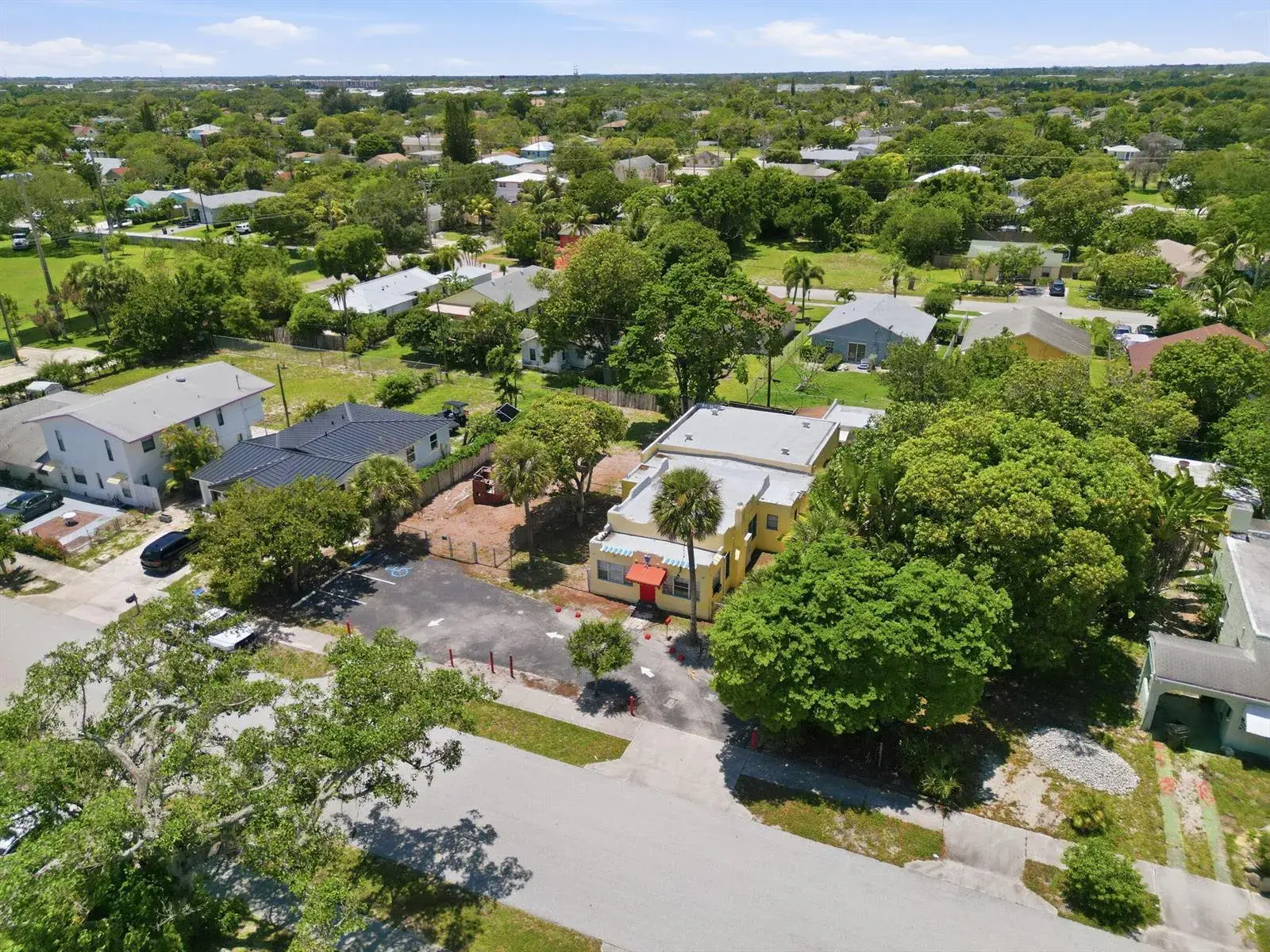 216 SW 2nd Avenue, Delray Beach FL 33444