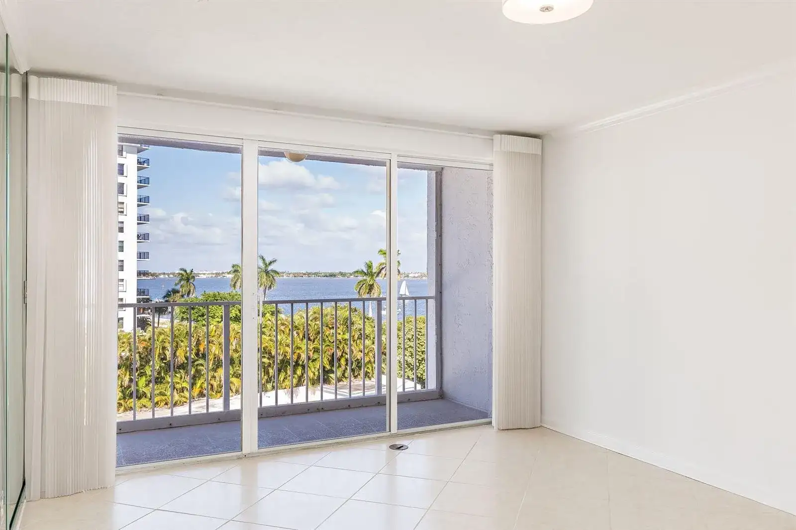 3901 S Flagler Drive # 505, West Palm Beach FL 33405 photo 2
